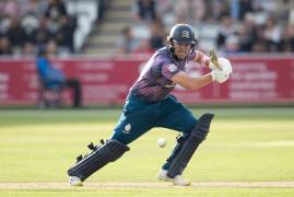 HAMPSHIRE HAWKS V MIDDLESEX | MATCH ACTION