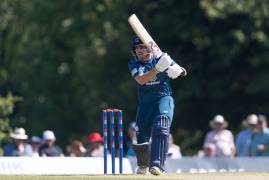 MATCH ACTION | KENT SPITFIRES V MIDDLESEX