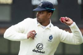 THILAN WALALLAWITA TO LEAVE MIDDLESEX AT END OF SEASON